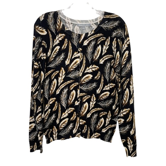 Stitch Fix l Daniel Rainn Button Down Cardigan Feather Print, XS - Picture 4 of 8